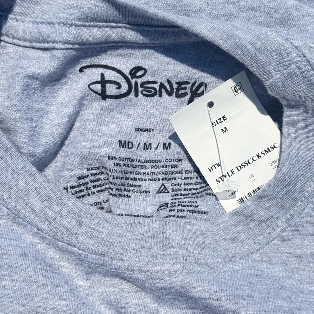 Sale🟢💲2/10‼️Disney Mickey Mouse  T-Shirt - Picture 5 of 6